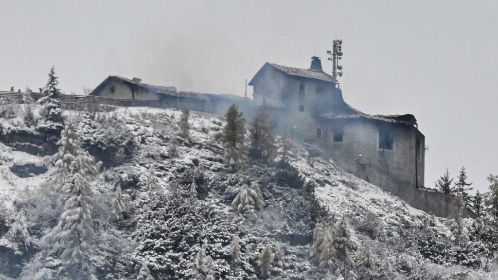 Foto: Beieren wil Hitlers Adelaarsnest herbouwen na verwoestende brand