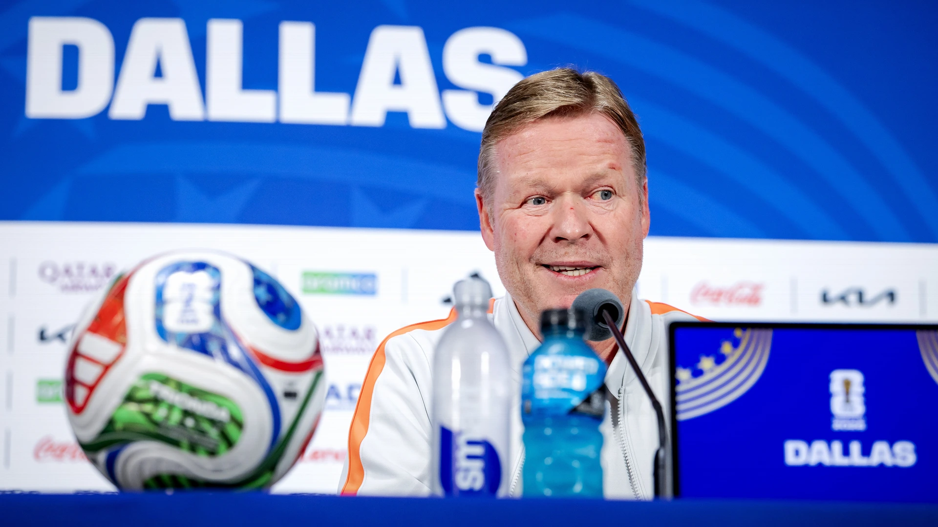 Verbruggen op doel tegen Japan, ook Depay kan starten: 'Honderd procent fit'