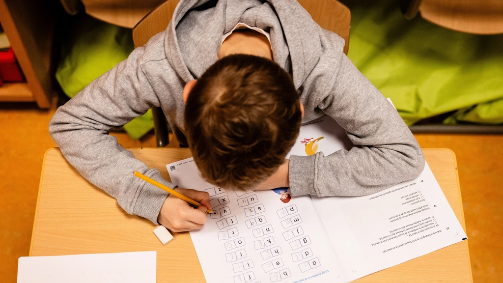 Kabinet wil per 2030 nog maar één doorstroomtoets in groep 8