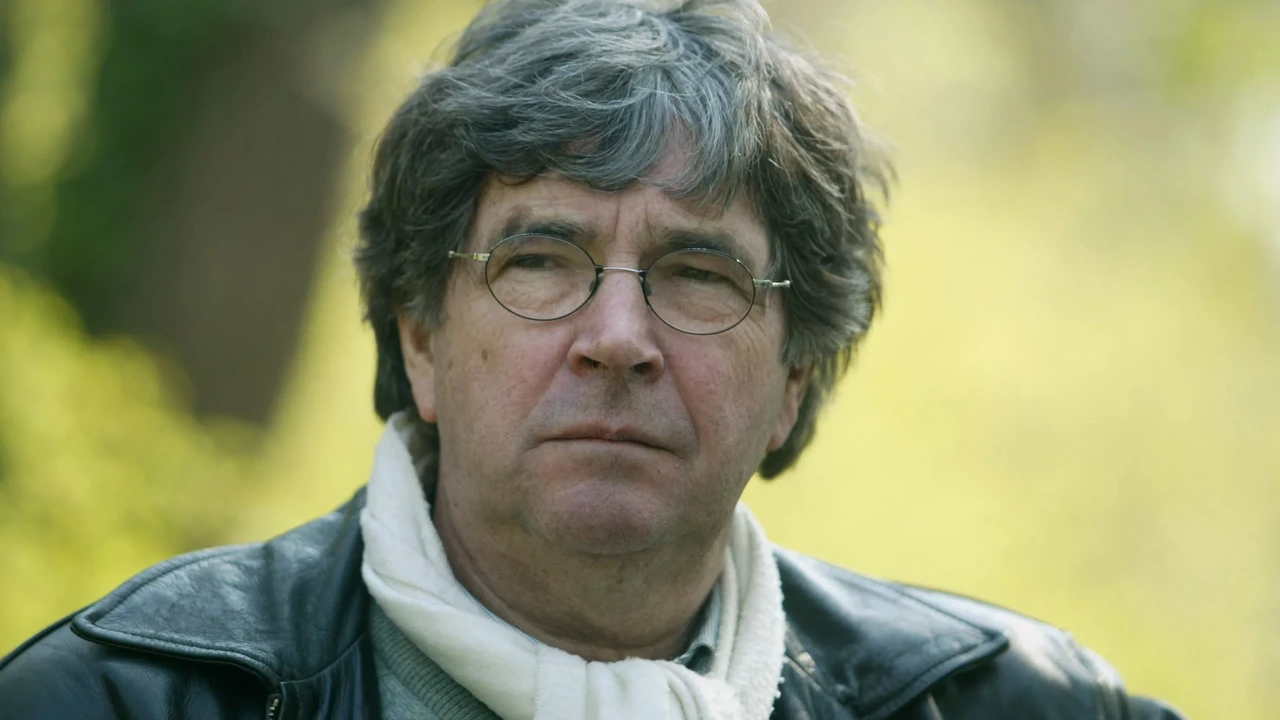 Regisseur Bram van Erkel overleden (94), bekend van kinderserie Q & Q Regisseur Bram van Erkel overleden (94), bekend van kinderserie Q & Q