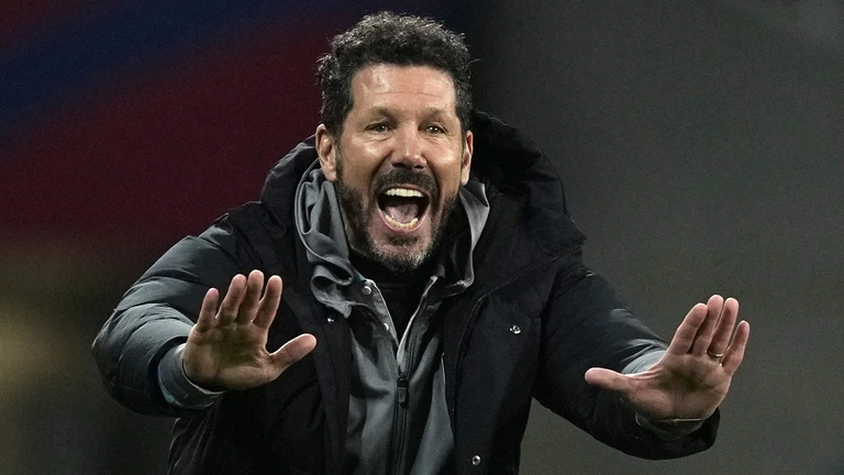 Barcelona en Atlético Madrid komen in enerverend bekerspektakel uit op 4-4