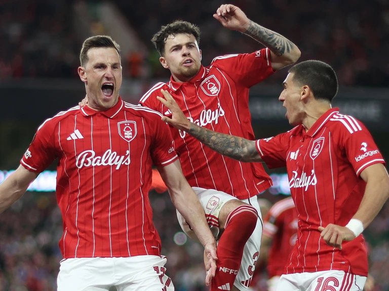 Arsenal zet titelrivaal City onder druk met overtuigende 3-0 zege op Fulham — image 5