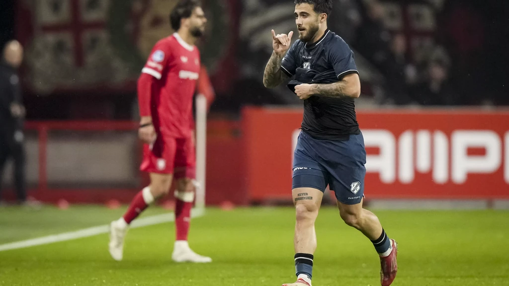 Alarcón maakt fraai gelijk voor FC Utrecht bij FC Twente