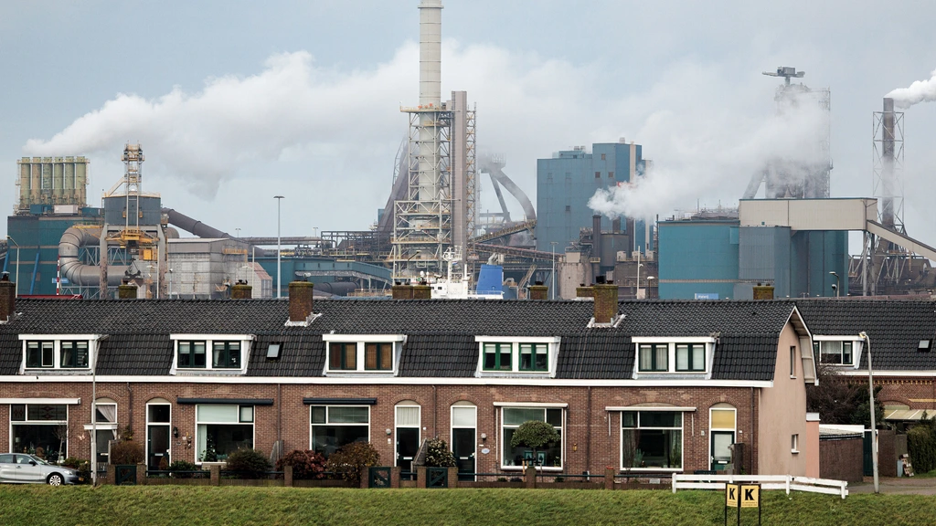 OM vervolgt Tata Steel strafrechtelijk voor opzettelijk vervuilen