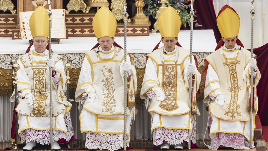 Vaticaan excommuniceert priesters en bisschoppen om wijding zonder toestemming