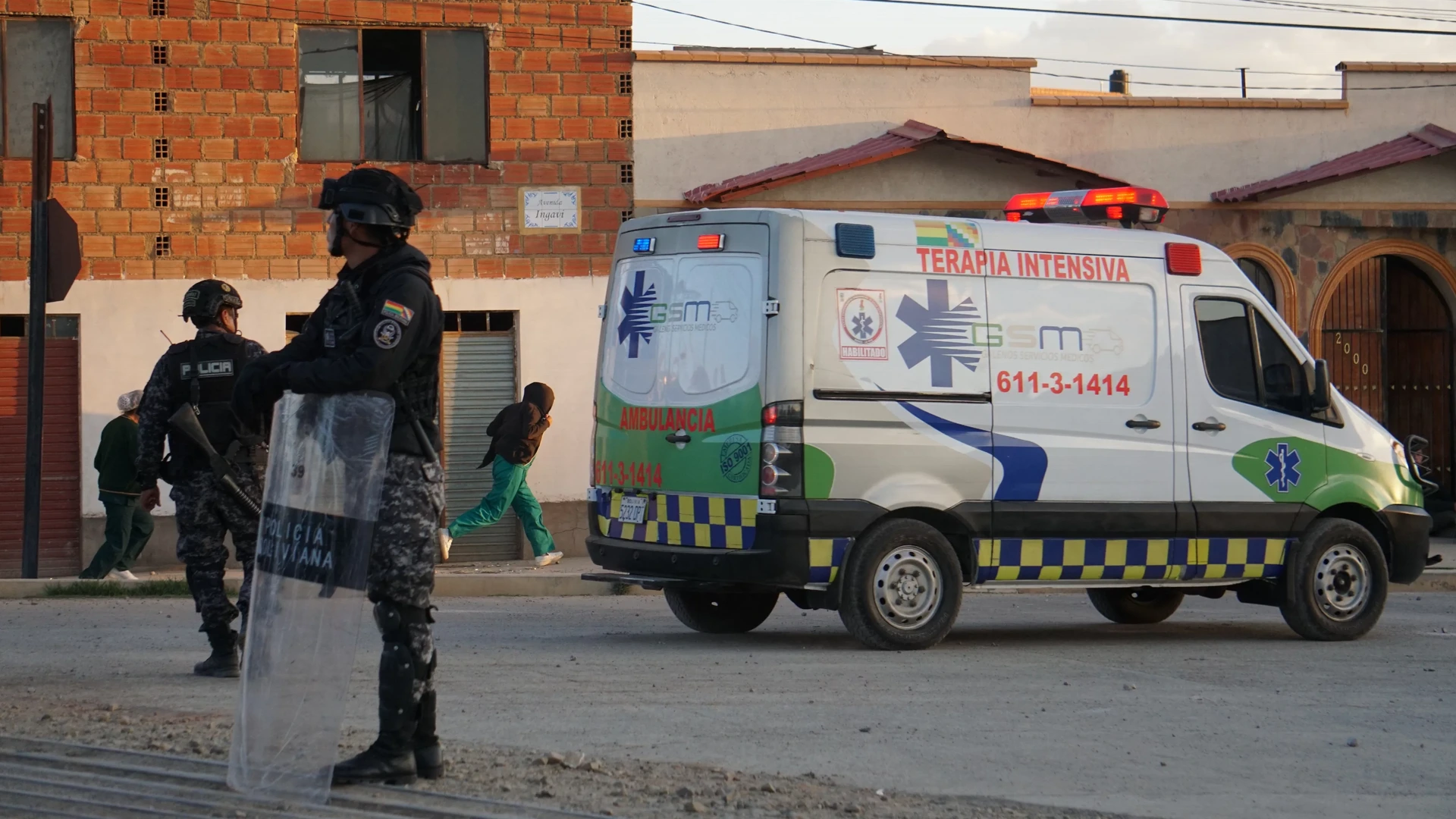 Meerdere doden en tientallen gewonden bij explosies op legerbasis in Bolivia