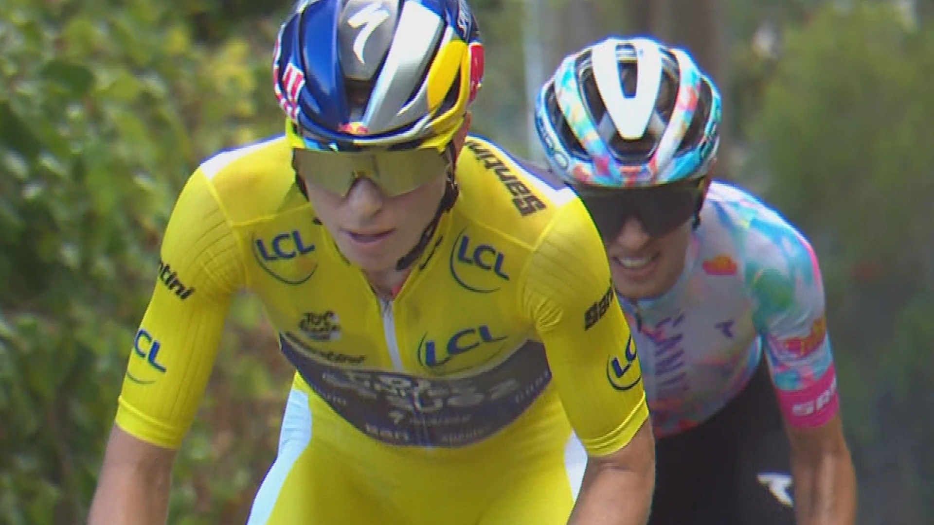 Vollering lost Niewiadoma op laatste beklimming Col d'Èze • Tweede Tourzege vrijwel binnen