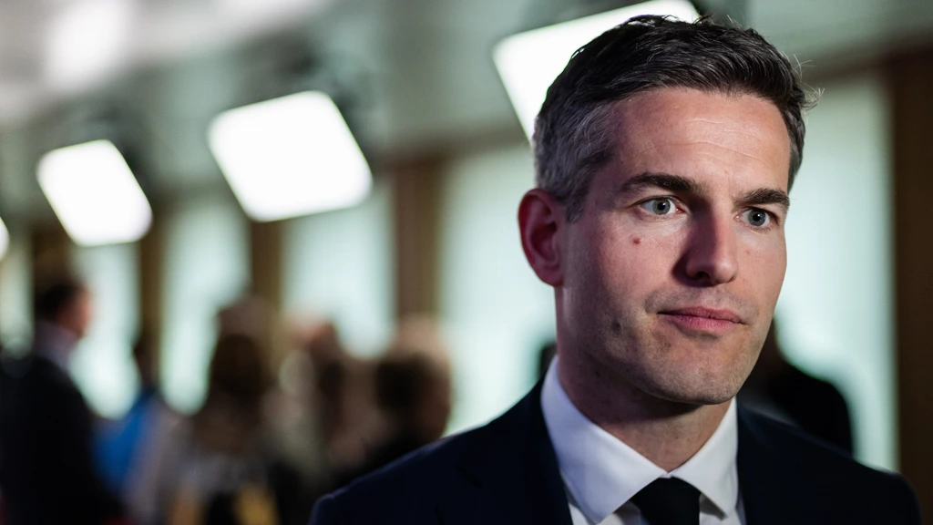 Kabinet: Nederland moet voor veiligheid snel minder afhankelijk worden van VS Kabinet: Nederland moet voor veiligheid snel minder afhankelijk worden van VS