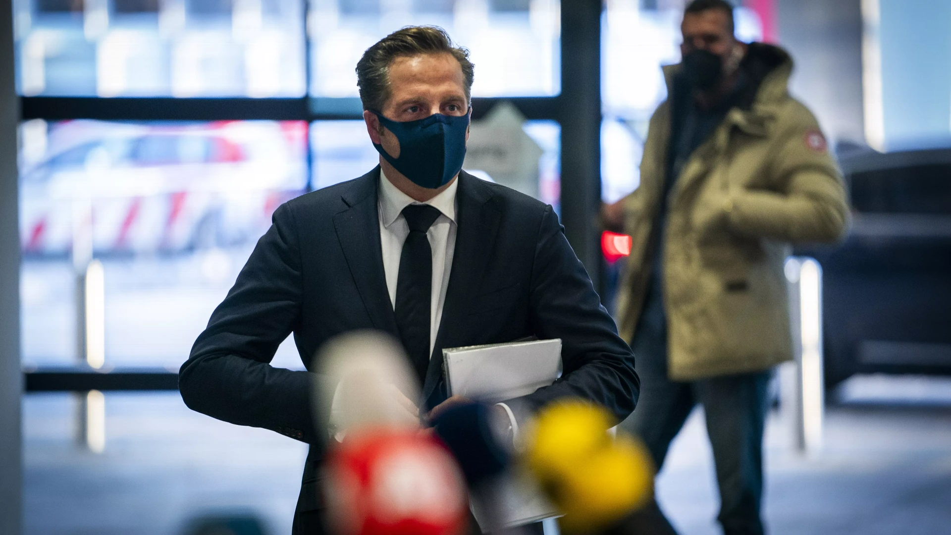 Top VWS duldde kritiek corona-aanpak nauwelijks, liet 'eigen verhaal' schrijven 