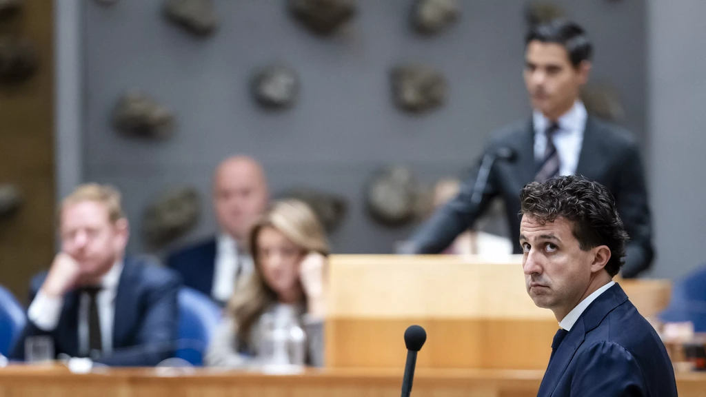 ‘U maakt een fout, Pro gaat niet bewegen’ • Jetten tevreden over koopkracht Nederlanders ‘U maakt een fout, Pro gaat niet bewegen’ • Jetten tevreden over koopkracht Nederlanders