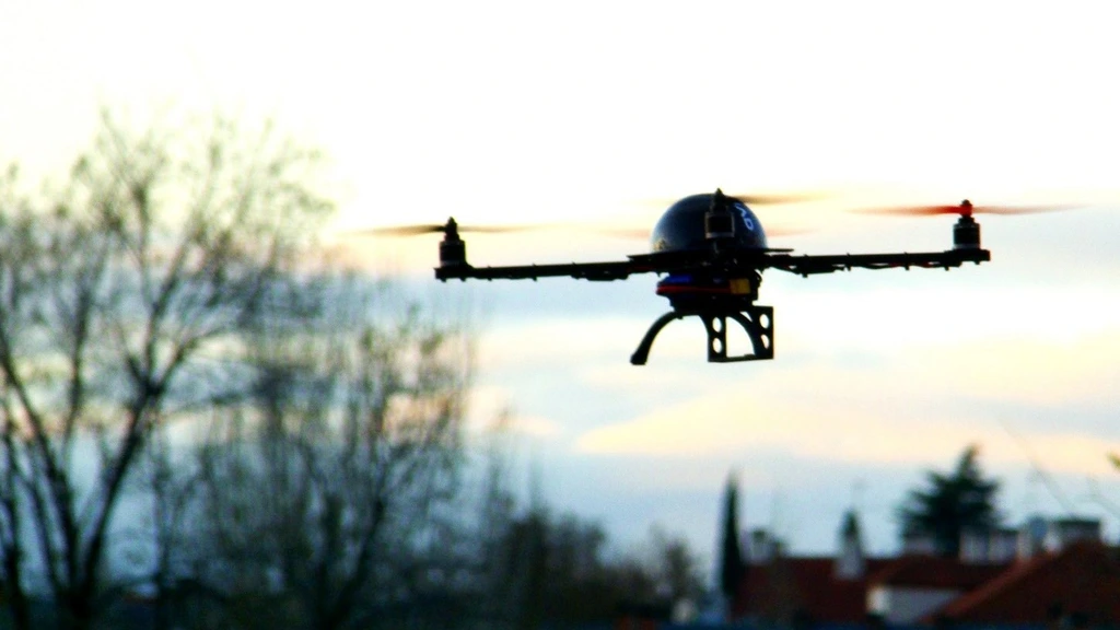 NAVO onderschept drones nog altijd met dure vliegtuigen: 'Snellere innovatie nodig'