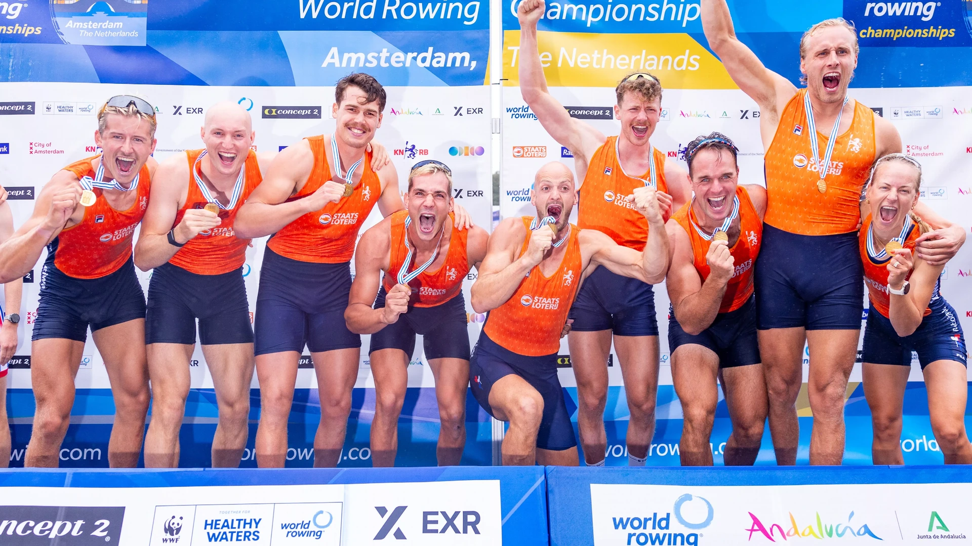 Roeiers Holland Acht prolongeren wereldtitel na bloedstollende finale in eigen land