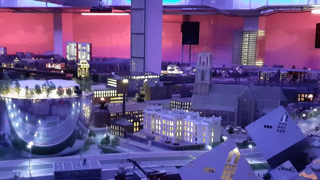Na twintig jaar valt doek voor miniatuurmuseum Min
