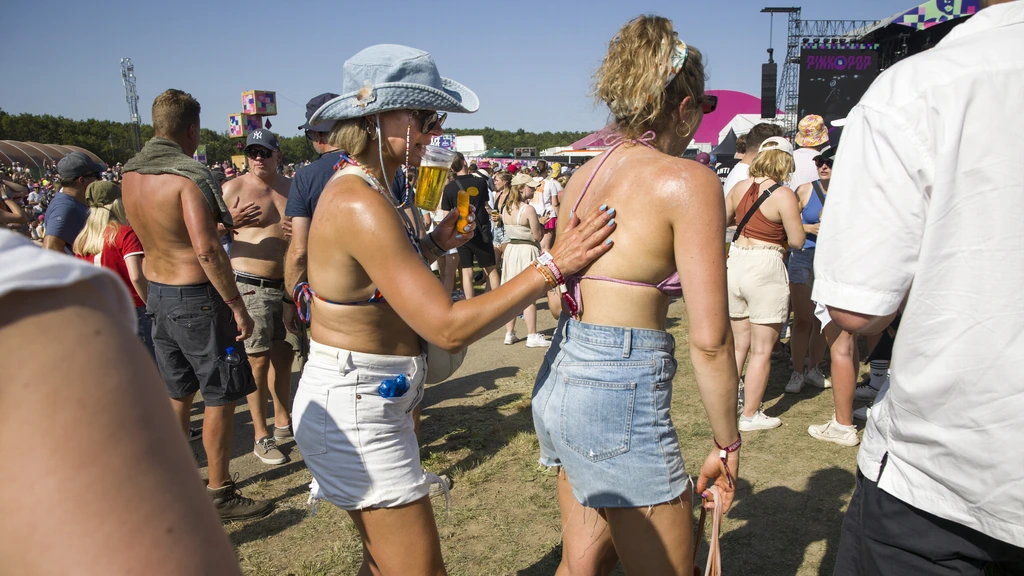 Foto: Meer dan helft festivalbezoekers verbrandt door de zon