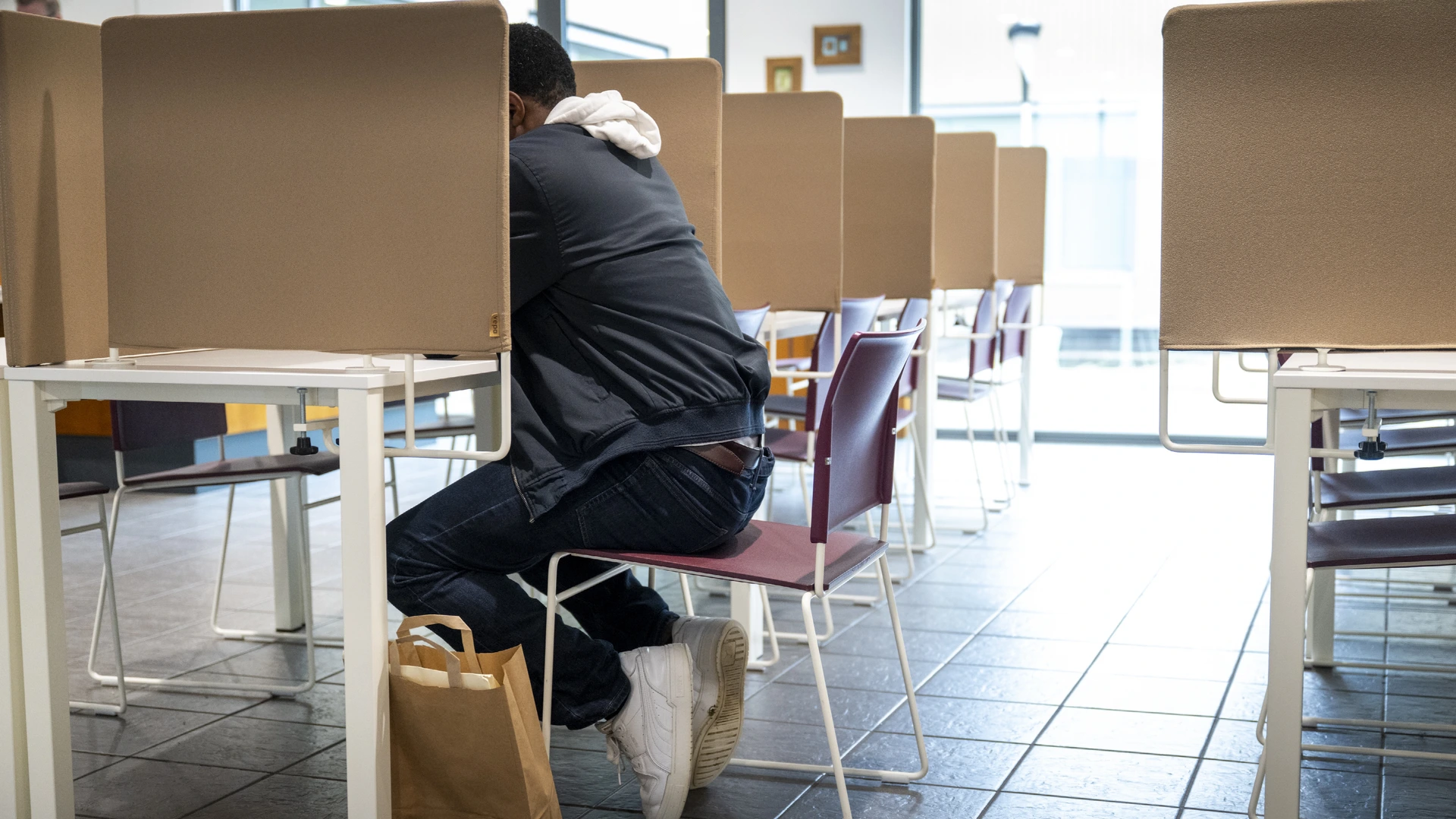Het Europese migratiepact gaat in: wat verandert er? 