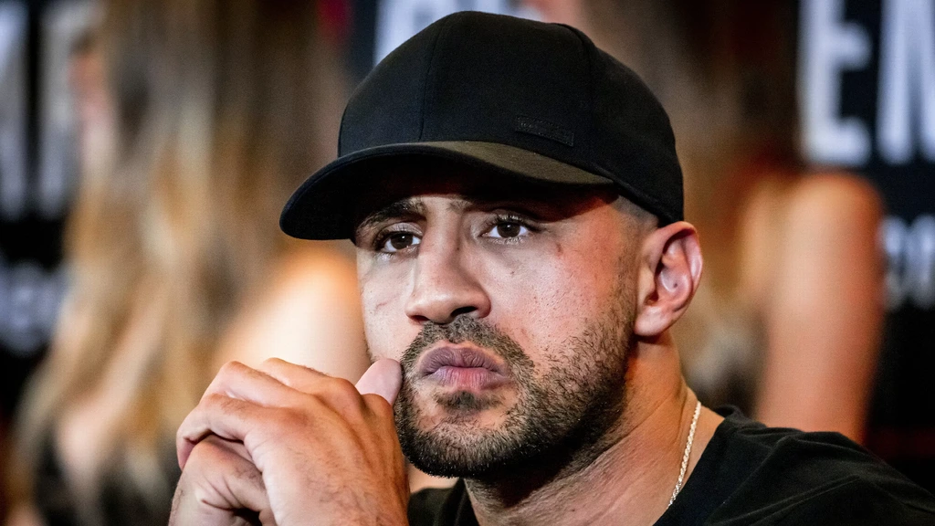 Kickbokser Badr Hari weer aangehouden vanwege bedreiging en belediging