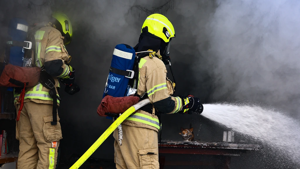 Doden en tientallen gewonden bij brand in ziekenhuis Duitsland