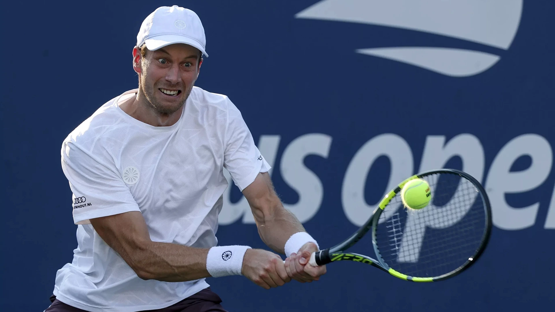 Van de Zandschulp weer kwartfinalist US Open na slijtageslag, nu tegen Zverev