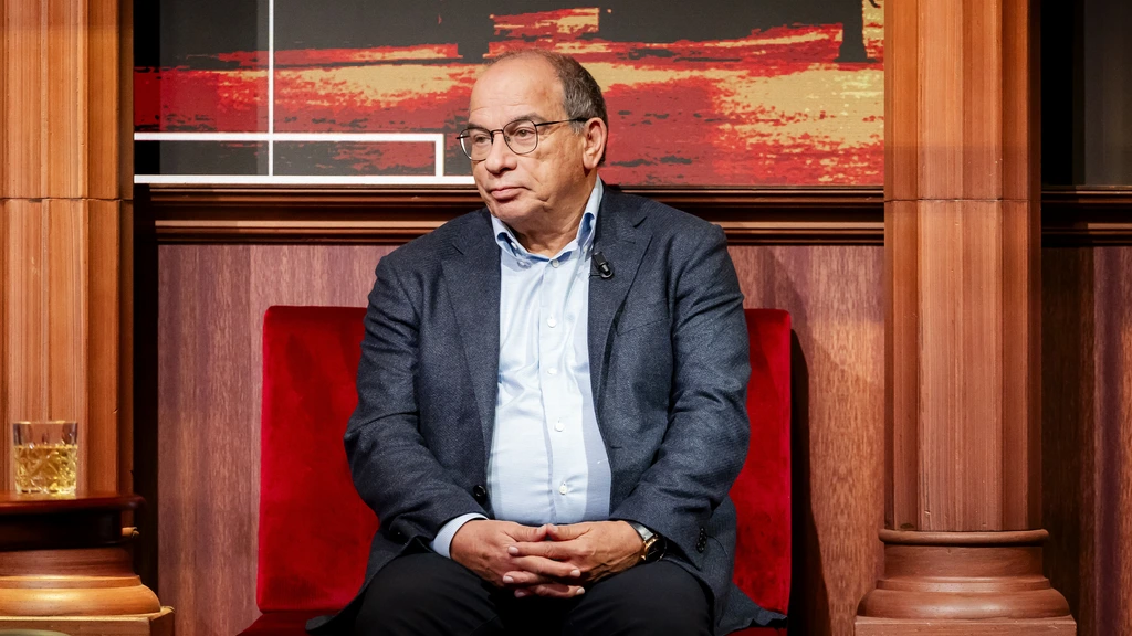 Maurice de Hond aan het woord • ‘Virusverspreiding vooral door aerosolen’
