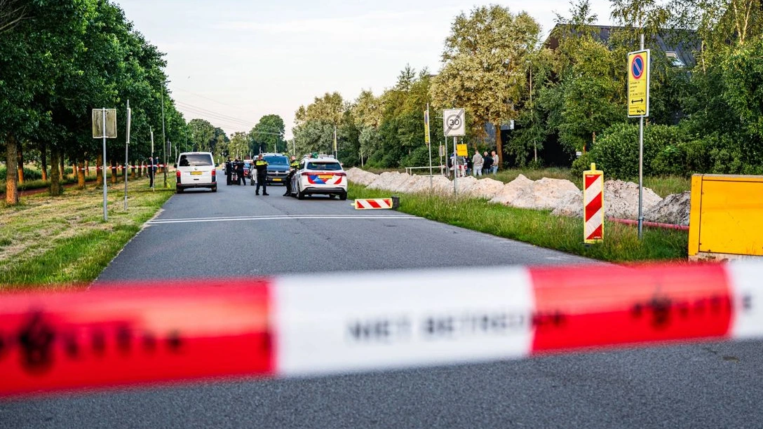 Twee doden aangetroffen in woning Groningen Twee doden aangetroffen in woning Groningen