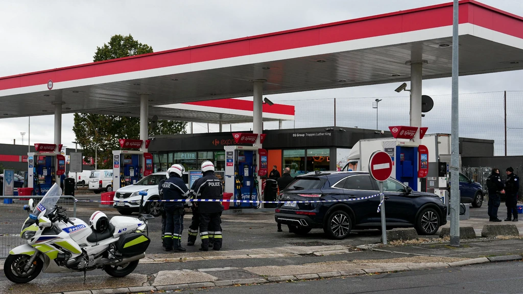 Man schiet om zich heen in voorstad Parijs, dode en vier gewonden