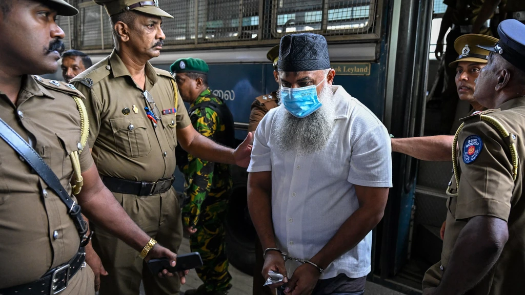 Foto: 15 mannen veroordeeld voor paasaanslagen in Sri Lanka