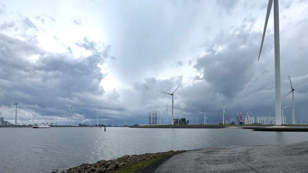 Foto: Voor nieuwe veerboot naar Noorwegen wordt Groningen een stukje groter gemaakt