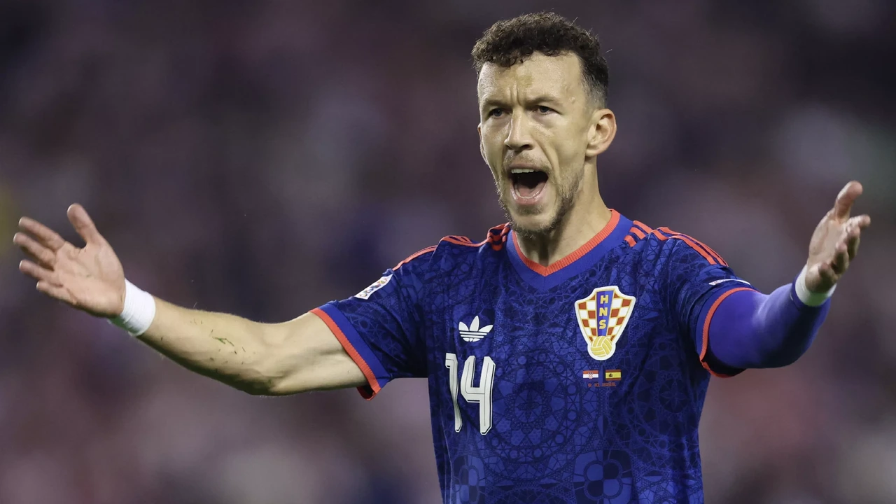 Perišić mula bayani tungo sa pulang card; Merino nagligtas