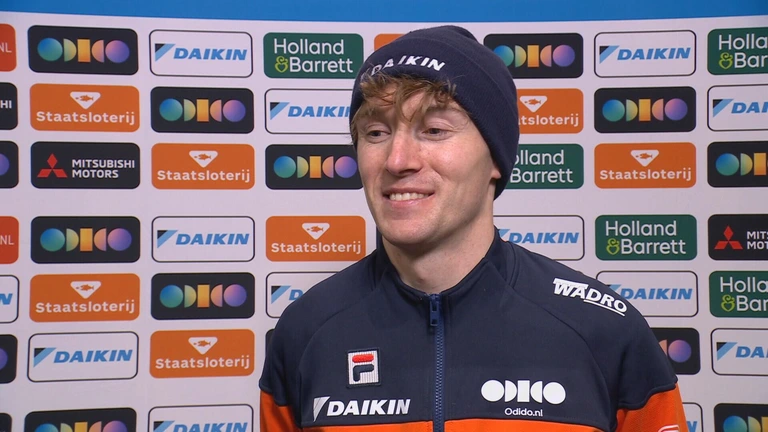 Na tranen en hulp van sportarts is Roes terug aan shorttracktop: 'Ik kan  het nog'