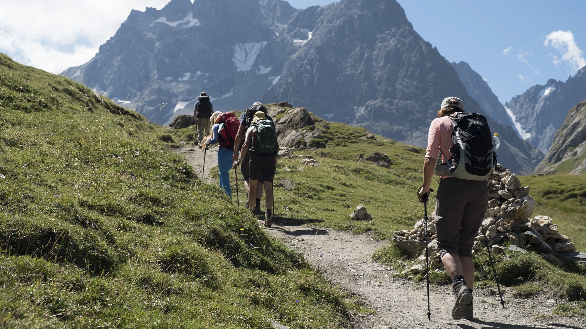 Wandelen in de bergen niet zonder risico: hoe bereid je je goed voor?