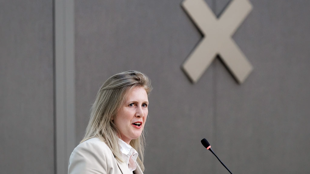 Wethouder A'dam wist voor verkiezingen van explosieve stijging kosten IJ-brug