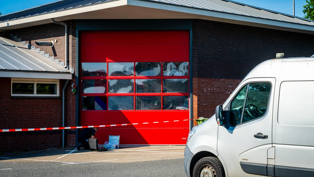 Drie inbraken bij Amsterdamse brandweerkazernes in week tijd