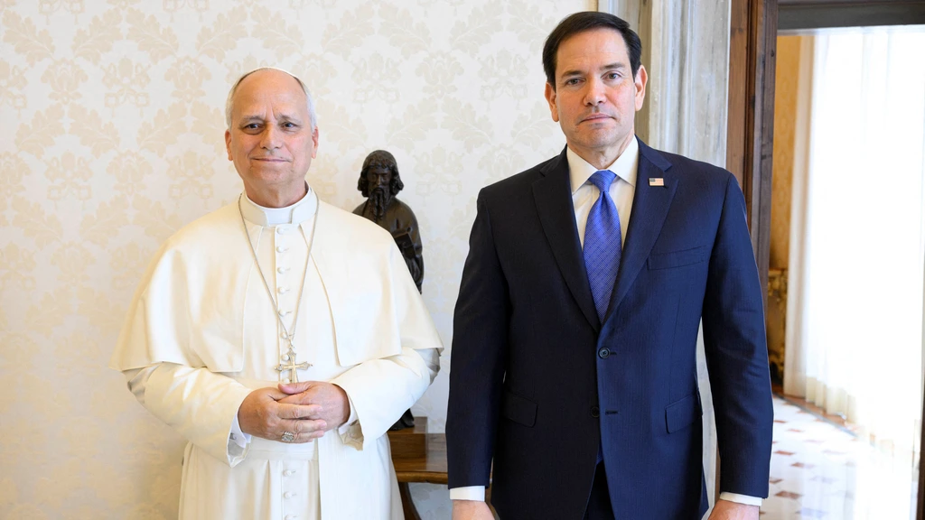 Amerikaanse minister Rubio bezoekt paus om spanning uit de lucht te halen