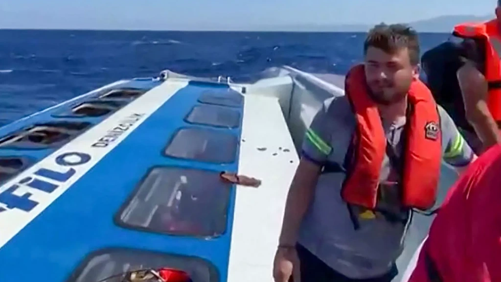 Foto: Bemanning van bij Cyprus gezonken veerboot gearresteerd