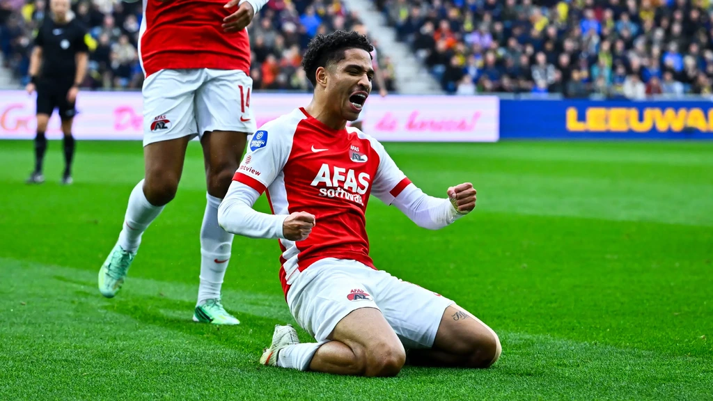 AZ-aanvaller Daal kapt, draait en scoort tegen Cambuur: 1-1