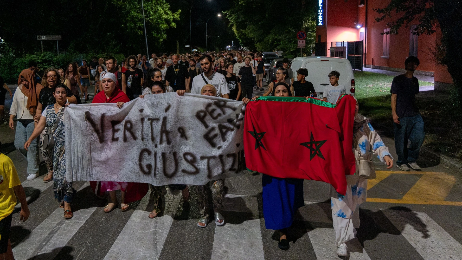 Demonstratie in Bologna na overlijden man bij gewelddadige arrestatie
