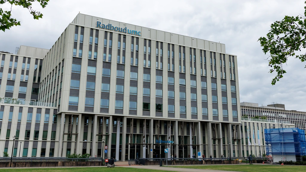 Foto: Patiënt opgenomen met mogelijke ebola-infectie in Nijmeegse Radboudumc