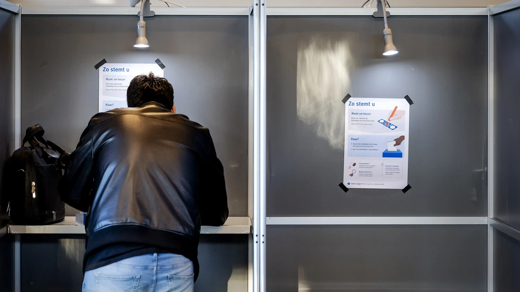 Foto: Raad van State: uitsluiten van politieke partijen gaat voor nu te ver