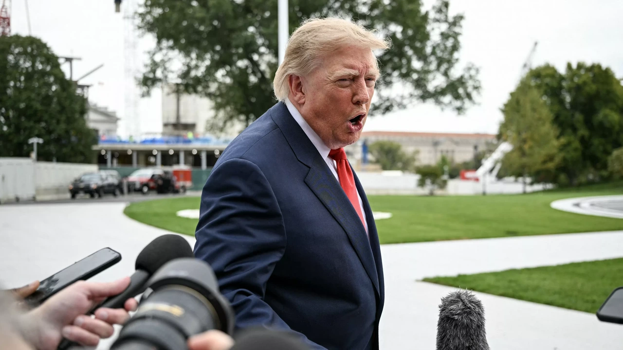 Trump haalt uit naar Zelensky: ‘Tijd voor nieuwe president die deal kan sluiten’ Trump haalt uit naar Zelensky: ‘Tijd voor nieuwe president die deal kan sluiten’