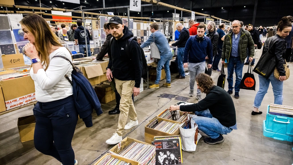 Uur in de rij voor exclusieve plaat: op Record Store Day gaan ...