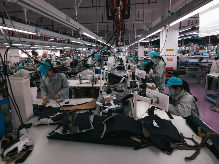 anti-wegkijkwet-onder-druk-honderd-stappen-terug-voor-kledingindustrie