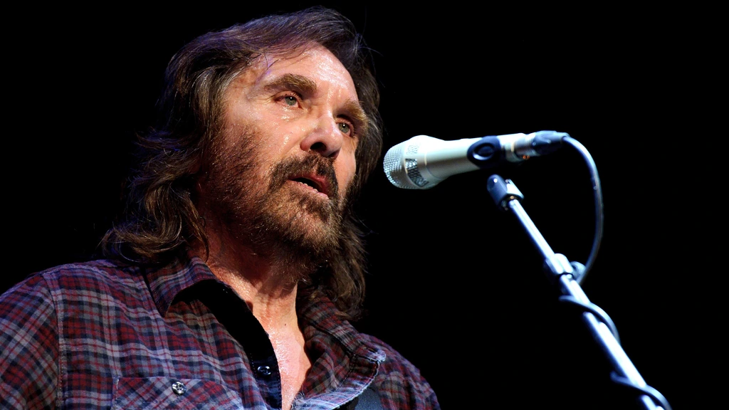 Foto: Dennis Locorriere (76), zanger en mede-oprichter van Dr Hook overleden