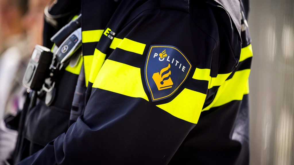 Twee minderjarigen melden zich bij politie voor mishandeling beveiliger Nijmegen