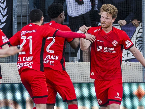 Almere City vernietigt promotiedroom FC Den Bosch met 3-0 in play-offreturn — image 4