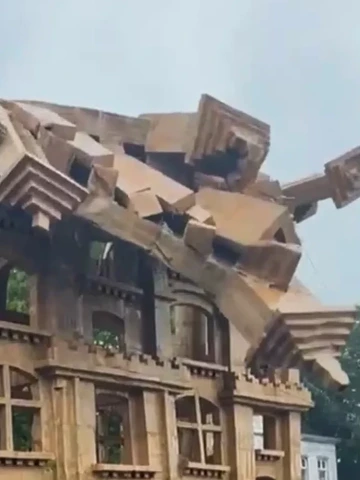 Kunstwerk ingestort