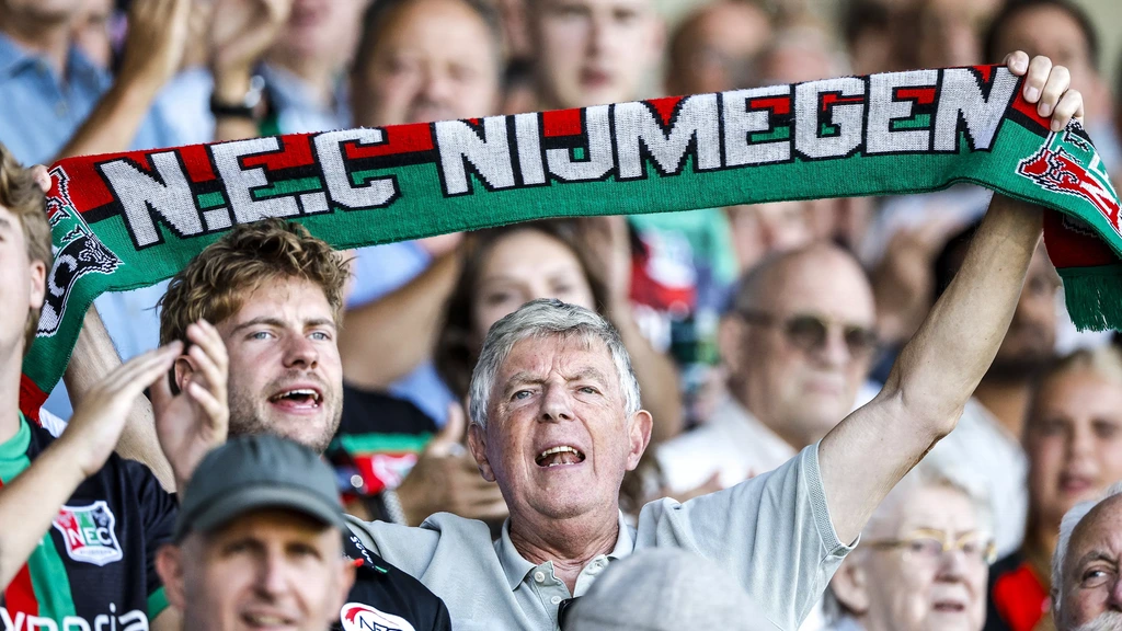 Voor het eerst galmt de Champions League-hymne door de Goffert en dat maakt veel los