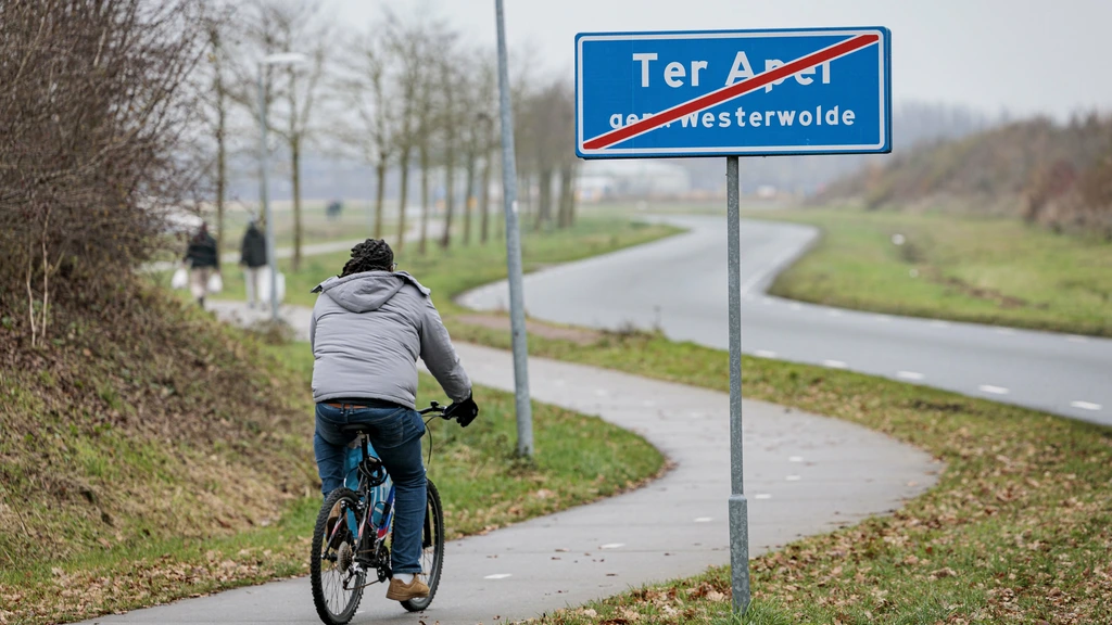Foto: IND onderzoekt asielzoekers pas 'zorgelijk' laat op terrorisme