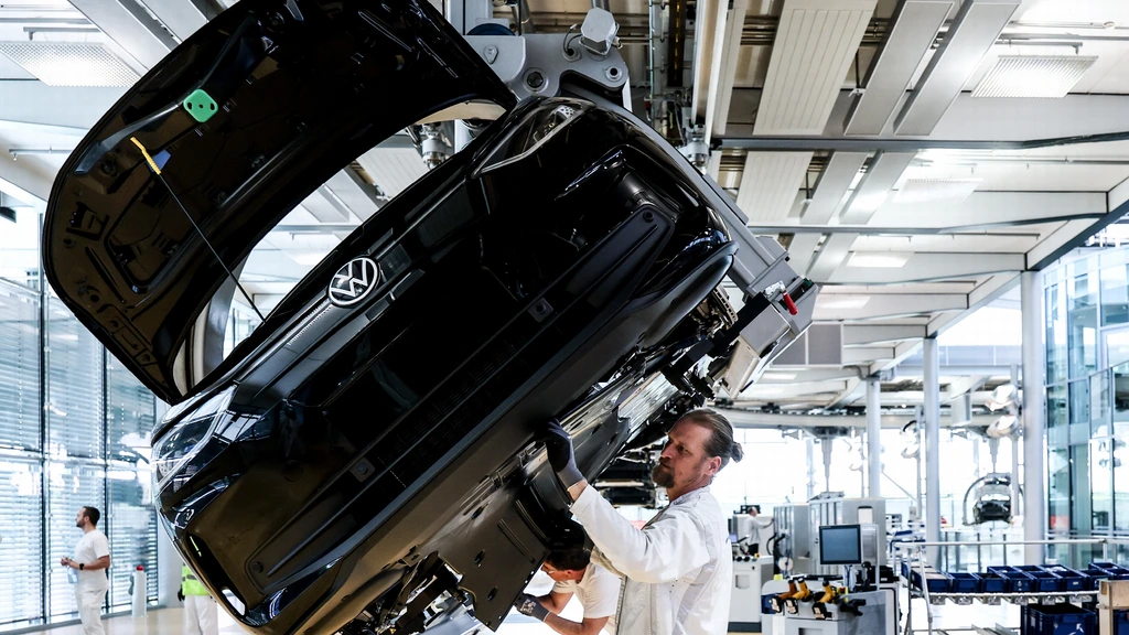 'Volkswagen wil nog eens tienduizenden banen schrappen'