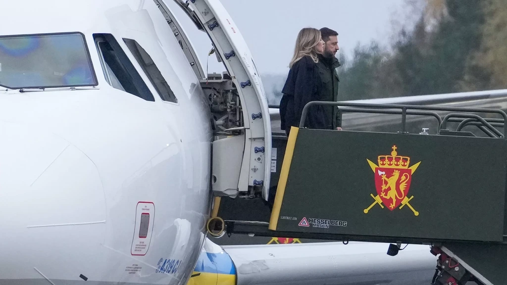 Foto: Vlucht Zelensky bedreigd door drones: 'Realiteit waarmee hij wordt geconfronteerd'