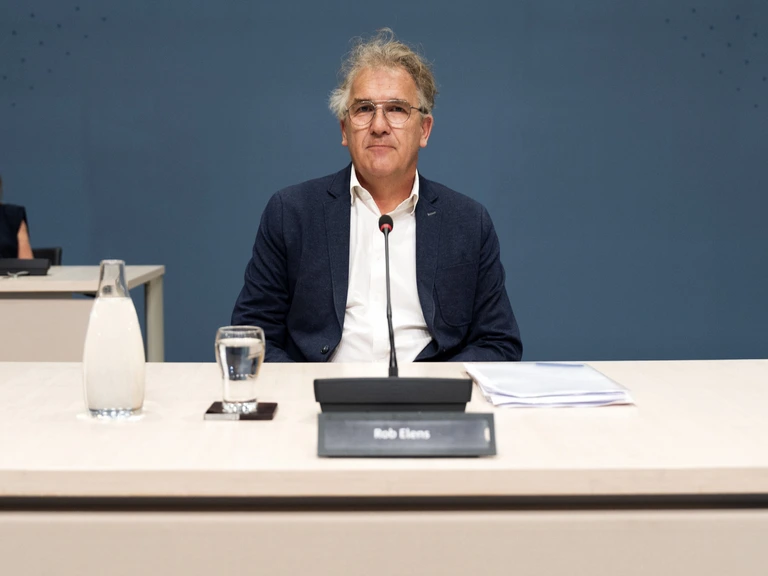 huisarts-elens-wil-nog-steeds-excuses-van-oud-minister-hugo-de-jonge